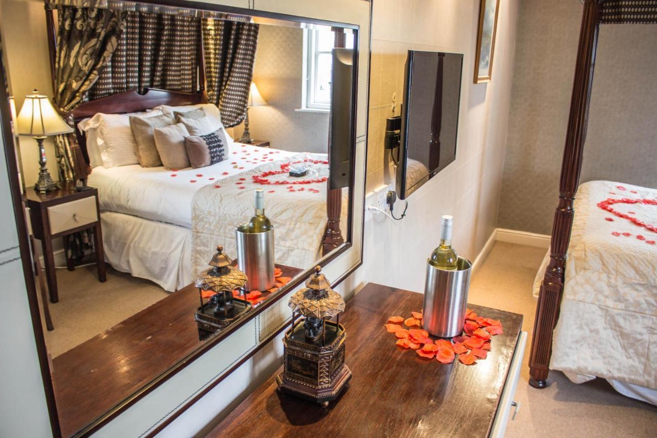 The Howbeck & The Retreat Incl Off-Site Health Club And Parking Ev Point Available 温德米尔 外观 照片