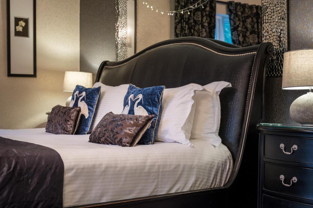 The Howbeck & The Retreat Incl Off-Site Health Club And Parking Ev Point Available 温德米尔 外观 照片