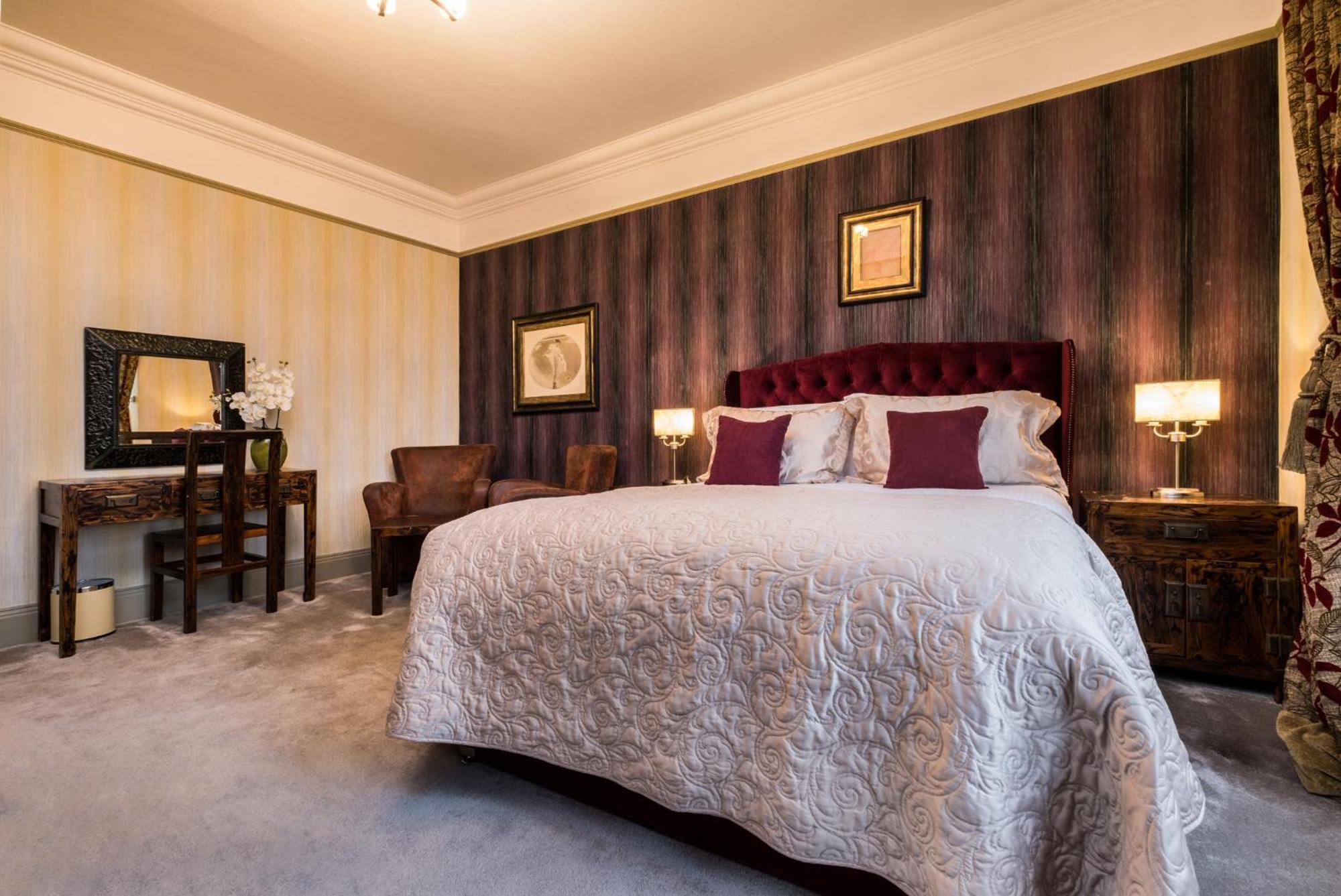 The Howbeck & The Retreat Incl Off-Site Health Club And Parking Ev Point Available 温德米尔 外观 照片