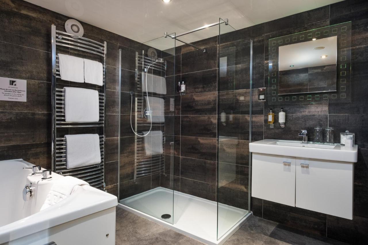 The Howbeck & The Retreat Incl Off-Site Health Club And Parking Ev Point Available 温德米尔 外观 照片
